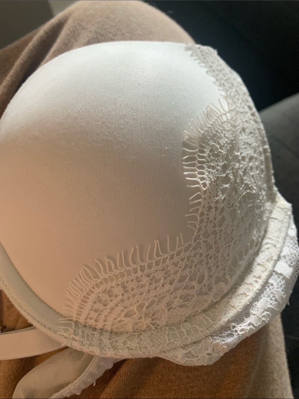 Victoria’s Secret White Lace Bra